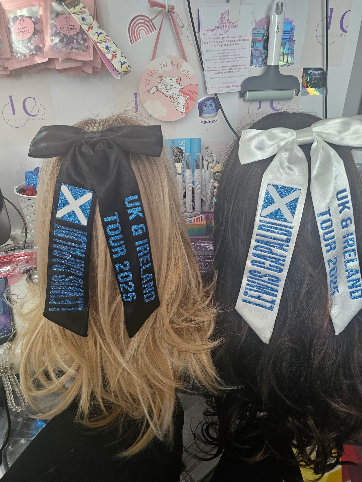 Lewis capaldi concert hair bow