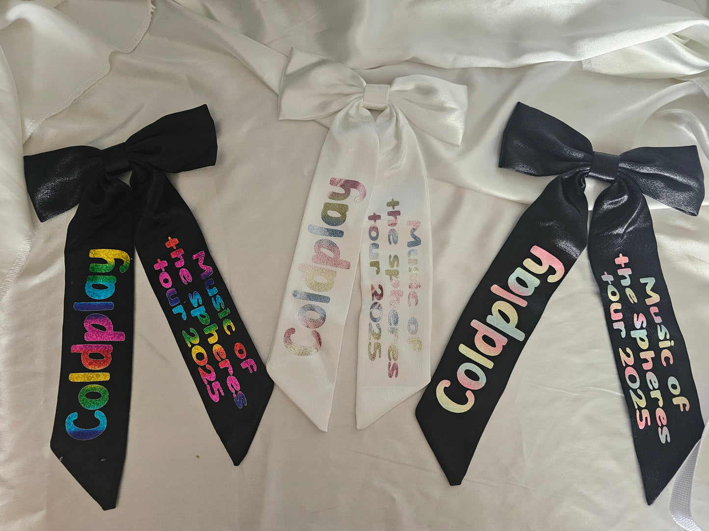 Coldplay concert hair bow