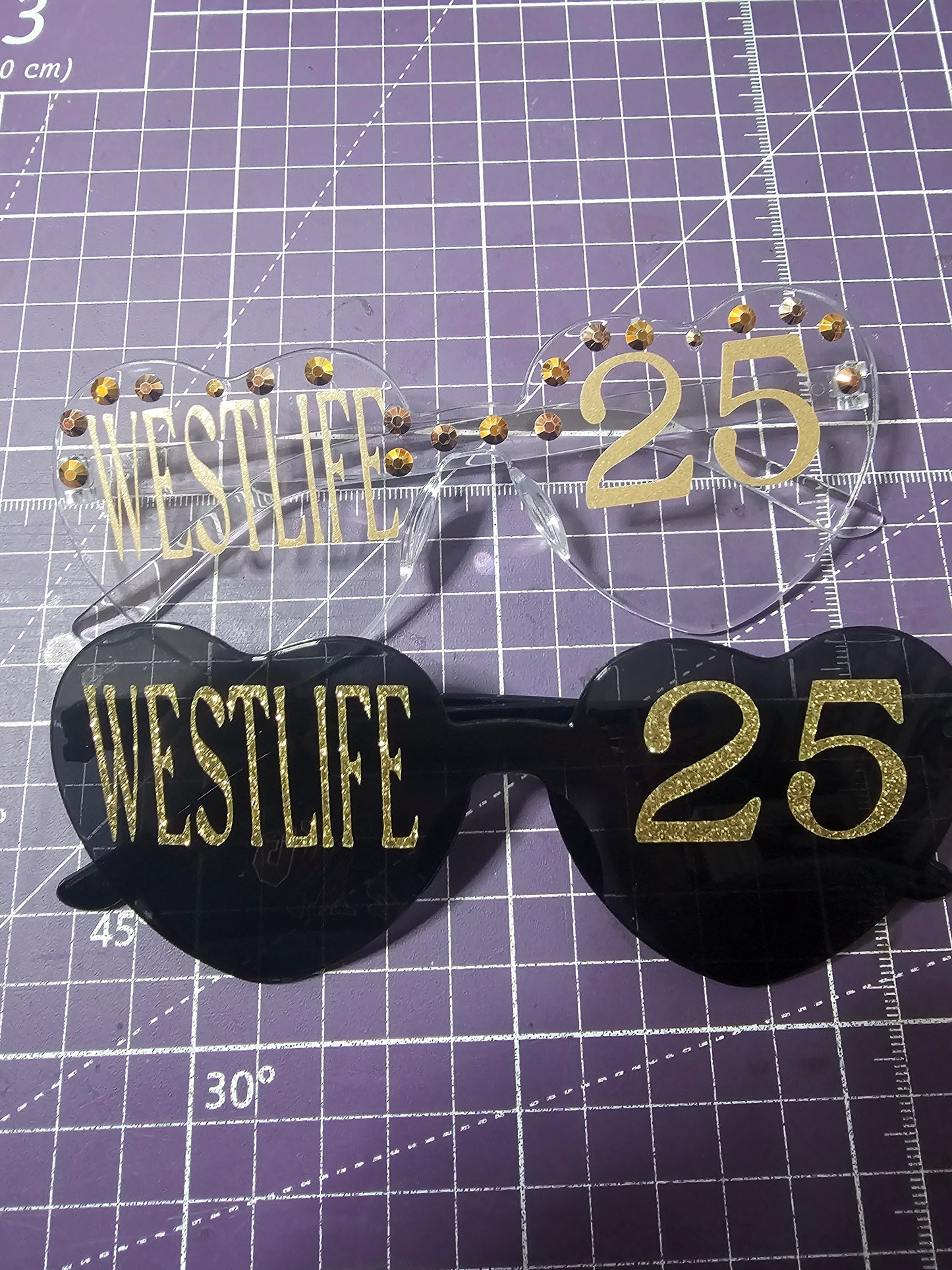 Westlife concert heart shapped glasses