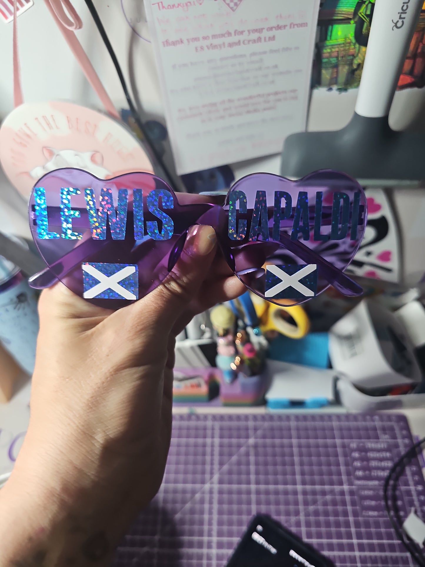 Lewis capaldi concert glasses