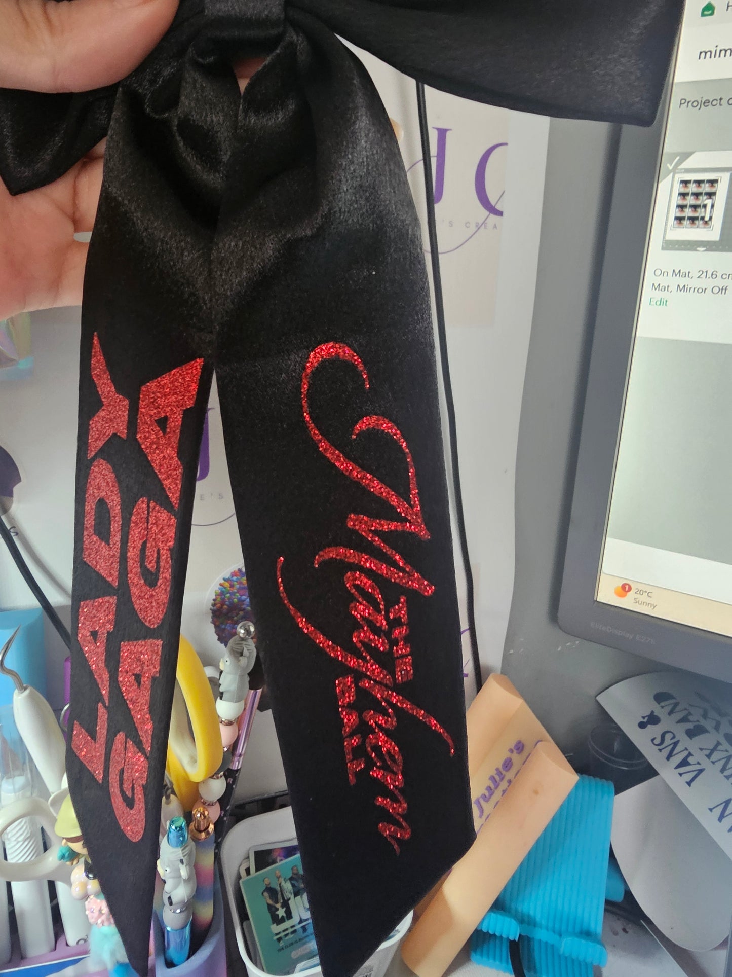 Lady gaga the mayhem ball concert hair bow