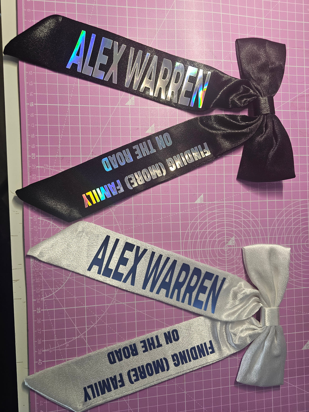 Alex Warren Concert Hair Bow