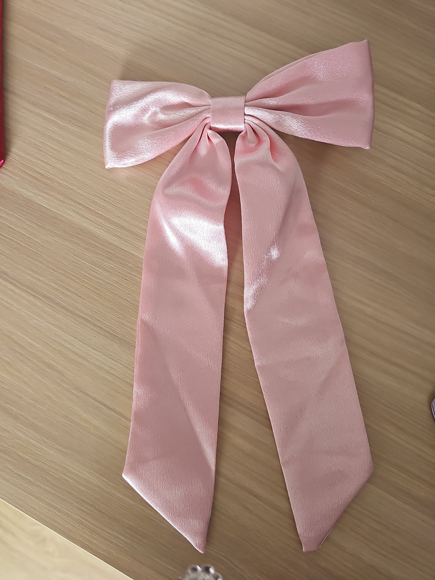 Nathan evans concert hair bow