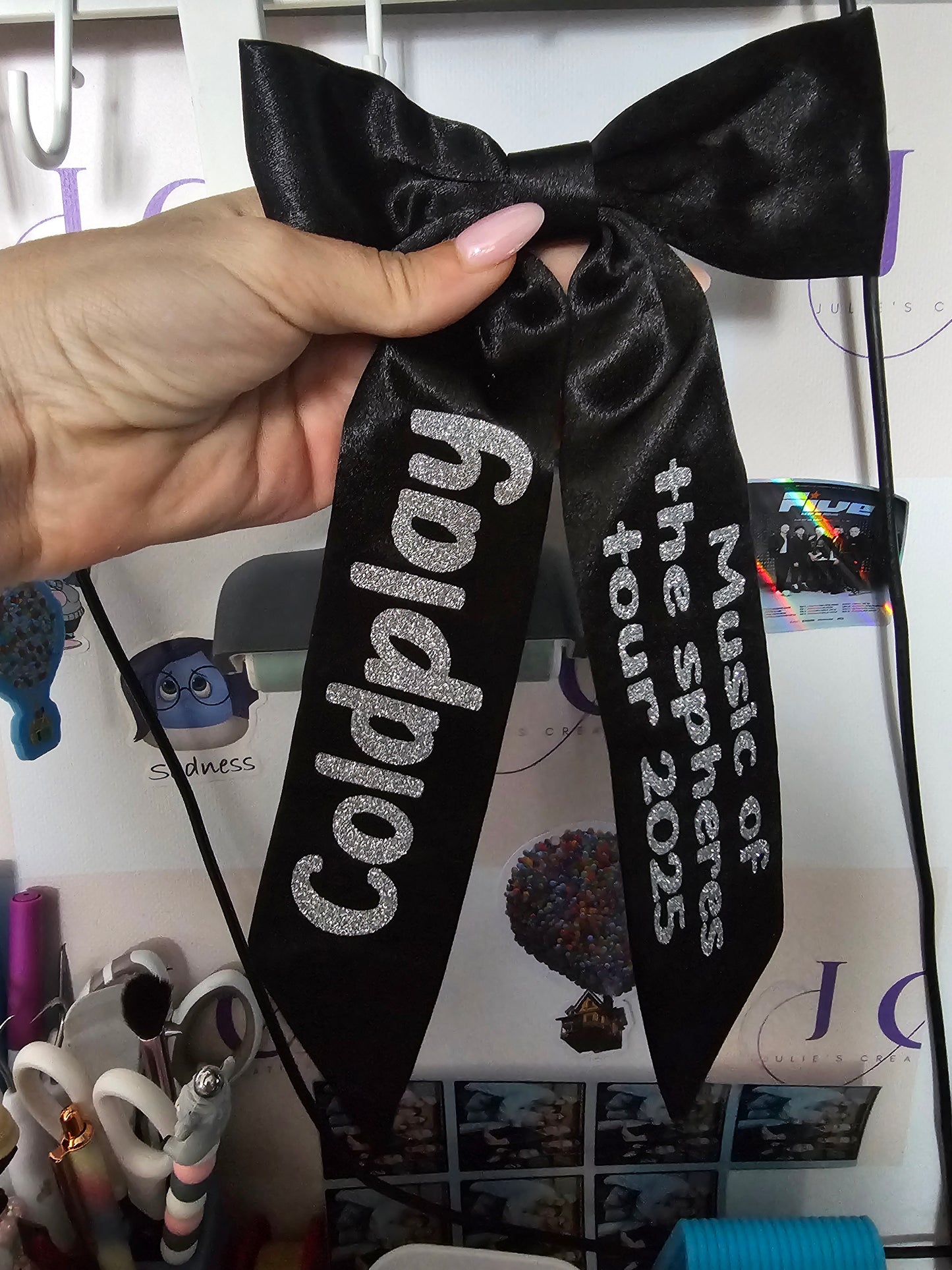 Coldplay concert hair bow