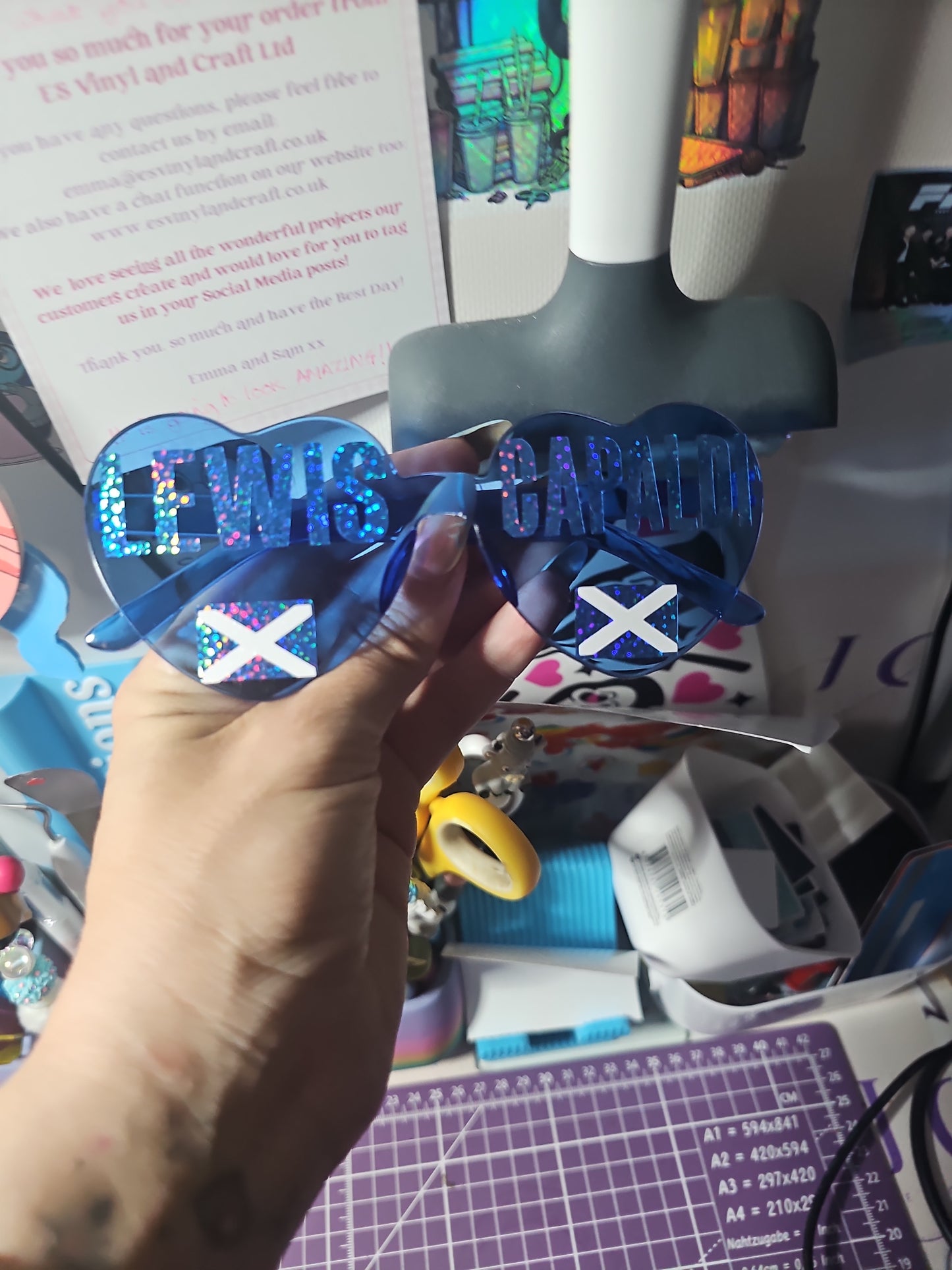Lewis capaldi concert glasses