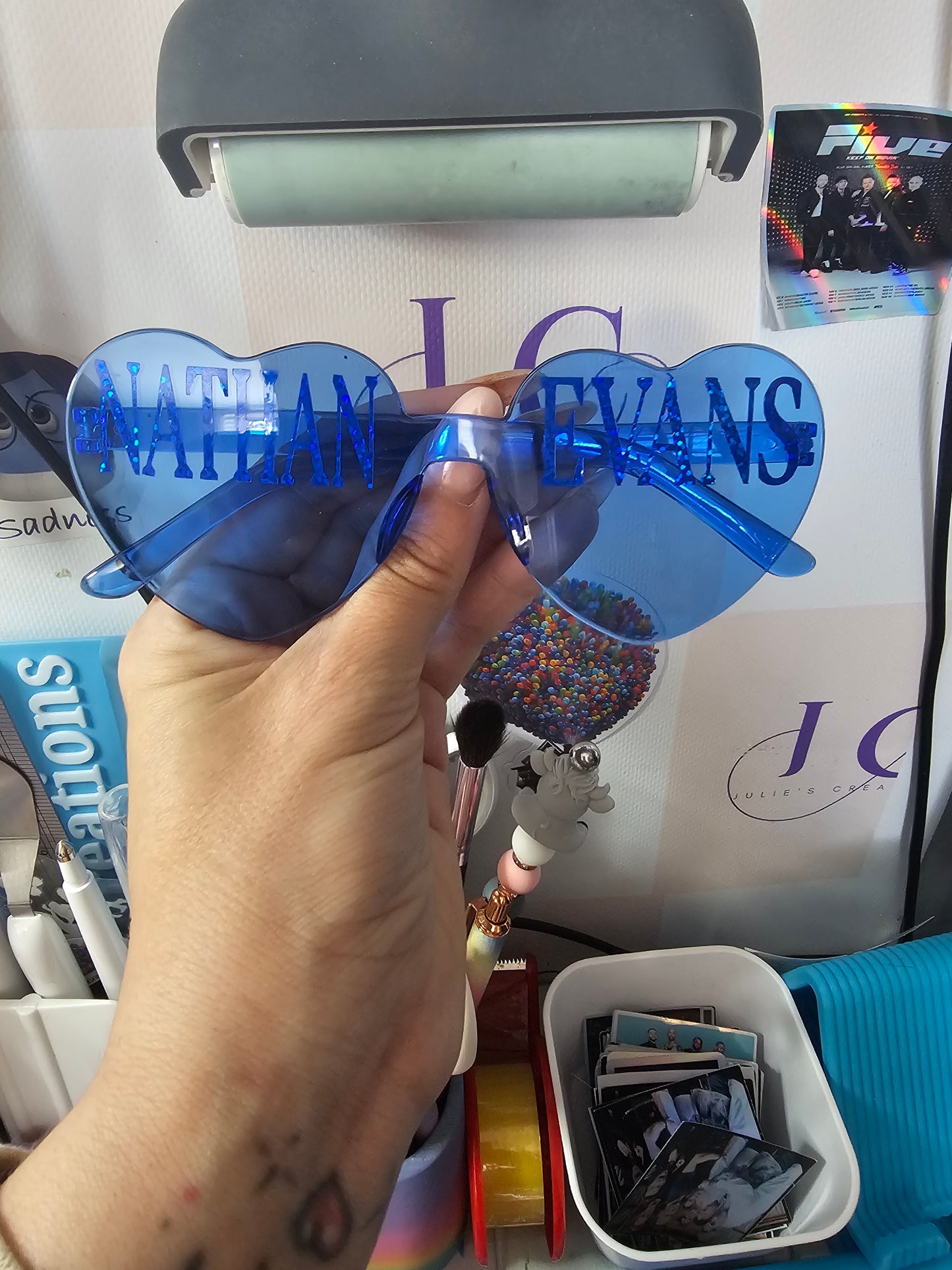 Nathan Evans concert sunglasses