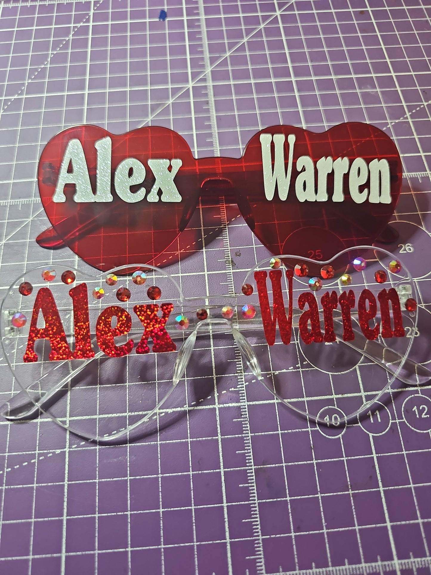 Alex warren concert glasses