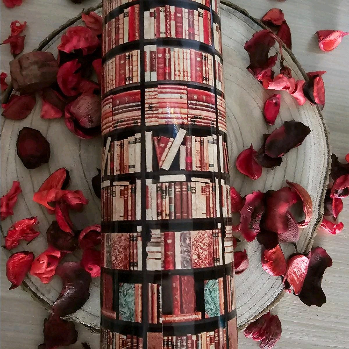 just a girl who loves book tumbler