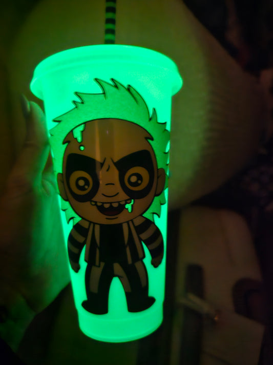 Bettlejuice glow in the dark cold cup and matching snack tub