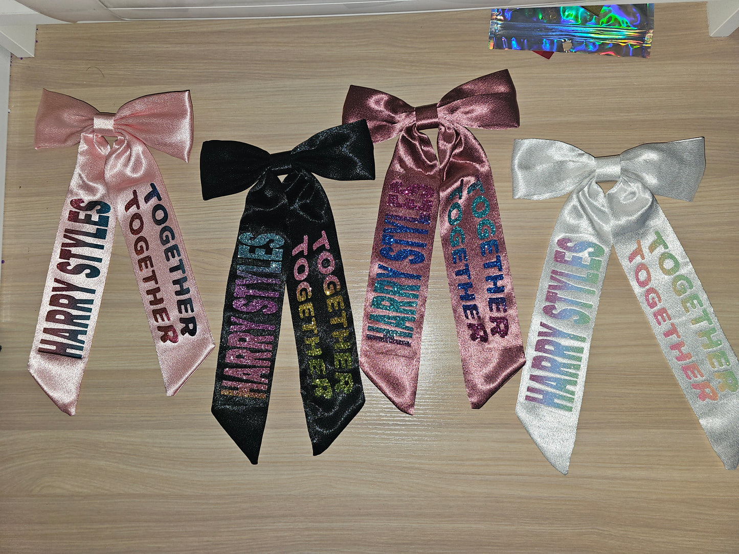 Harry styles concert hair bow