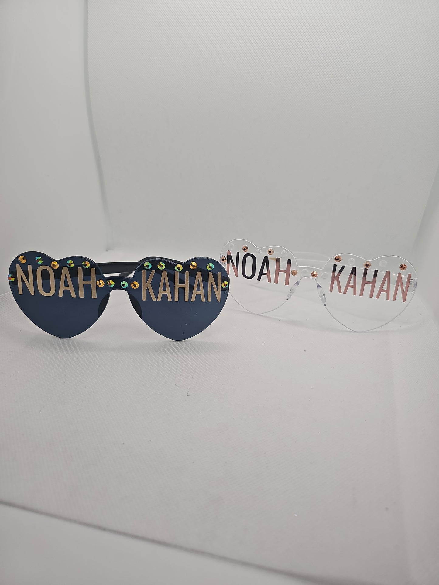 Noah Kahan Concert Glasses - Heart-Shaped Transparent Frames with Noah Kahan Text Design for Fans