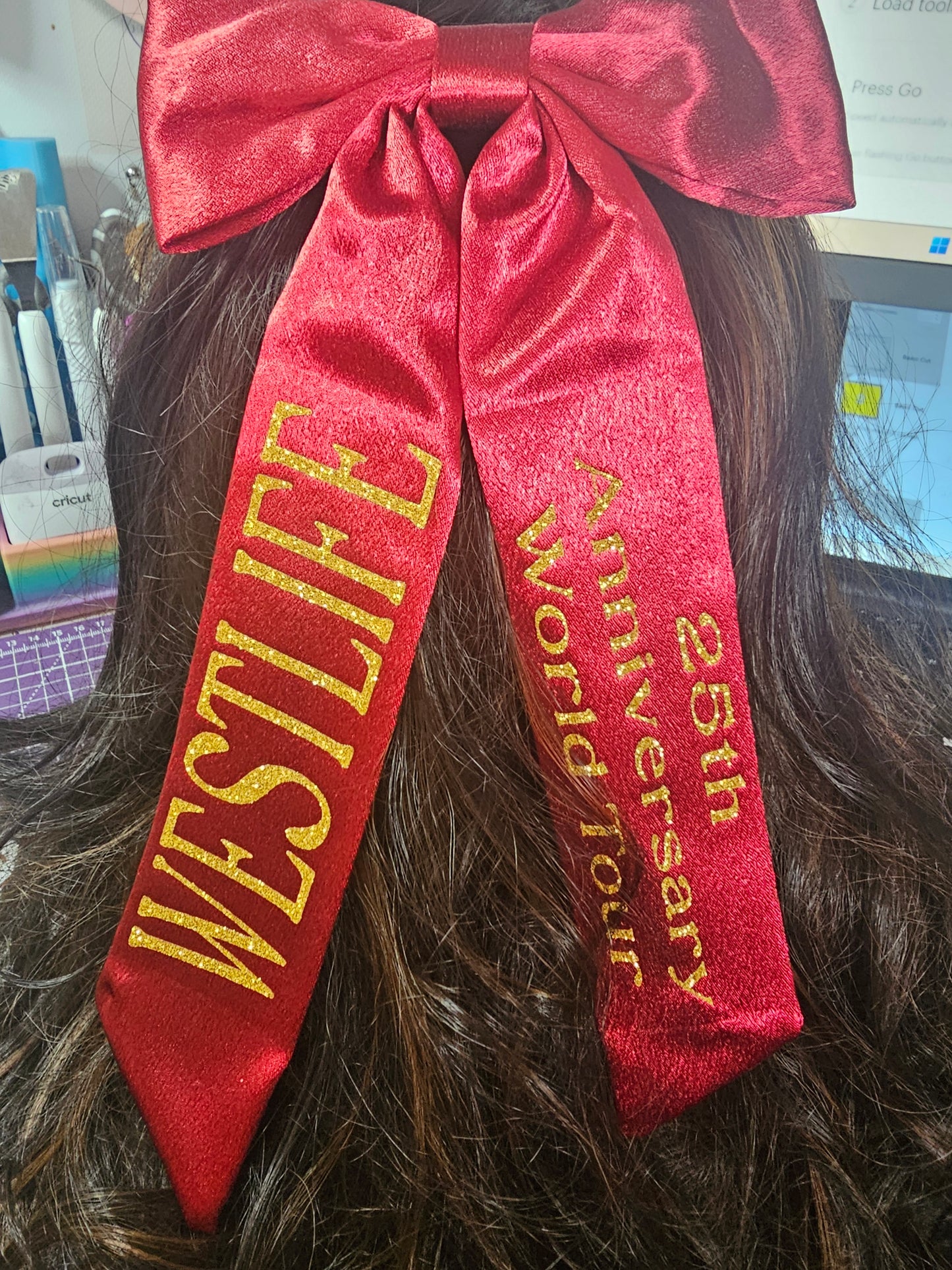 Westlife 25th anniversary tour concert hair bow