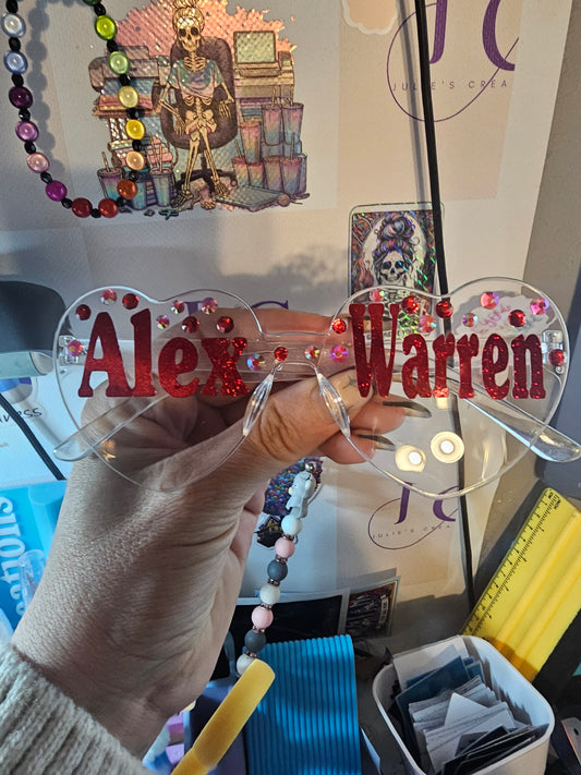 Alex warren concert glasses