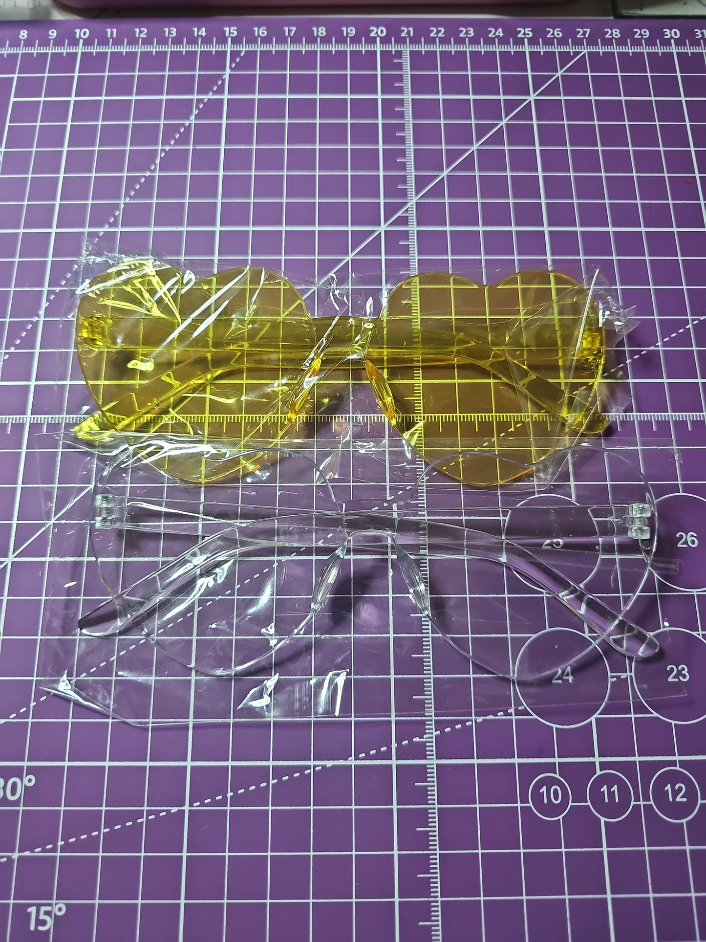 Olivia Dean Concert Sun Glasses - Heart-Shaped with 'The Art Of Loving' Text