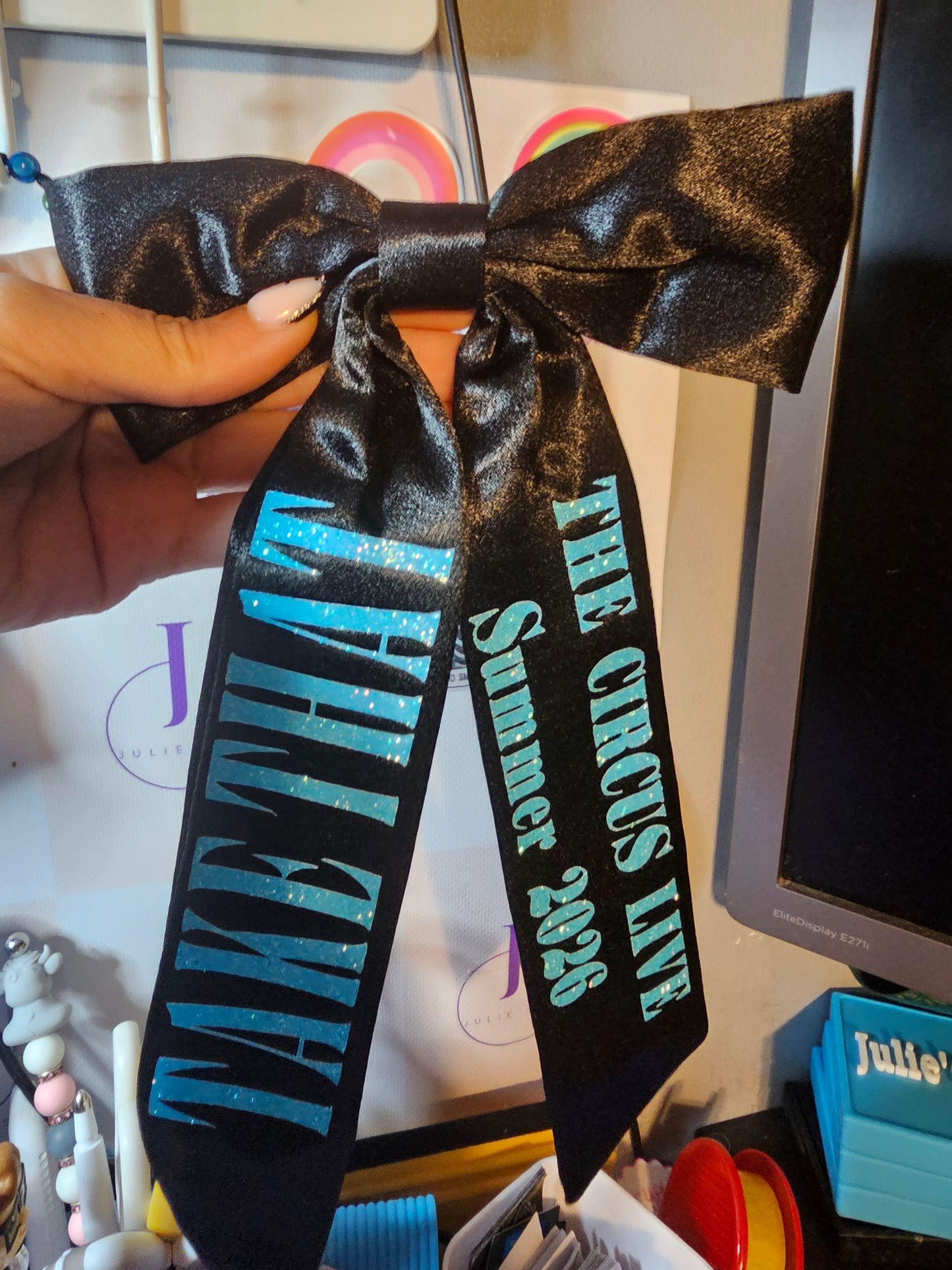 Take that the circus live 2026 concert hair bow