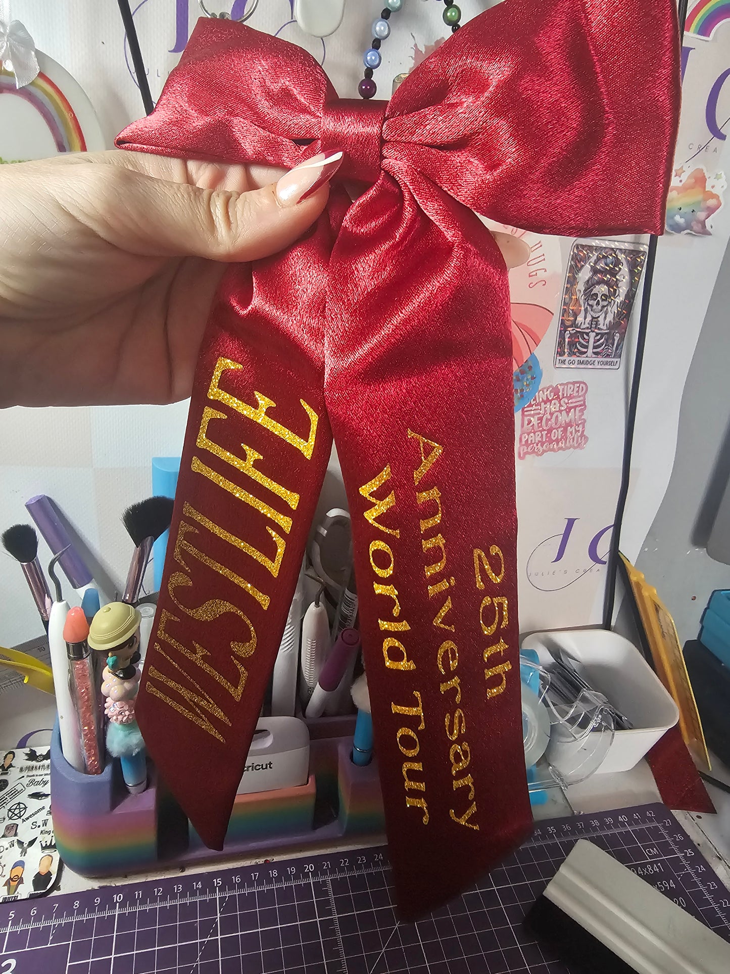 Westlife 25th anniversary tour concert hair bow