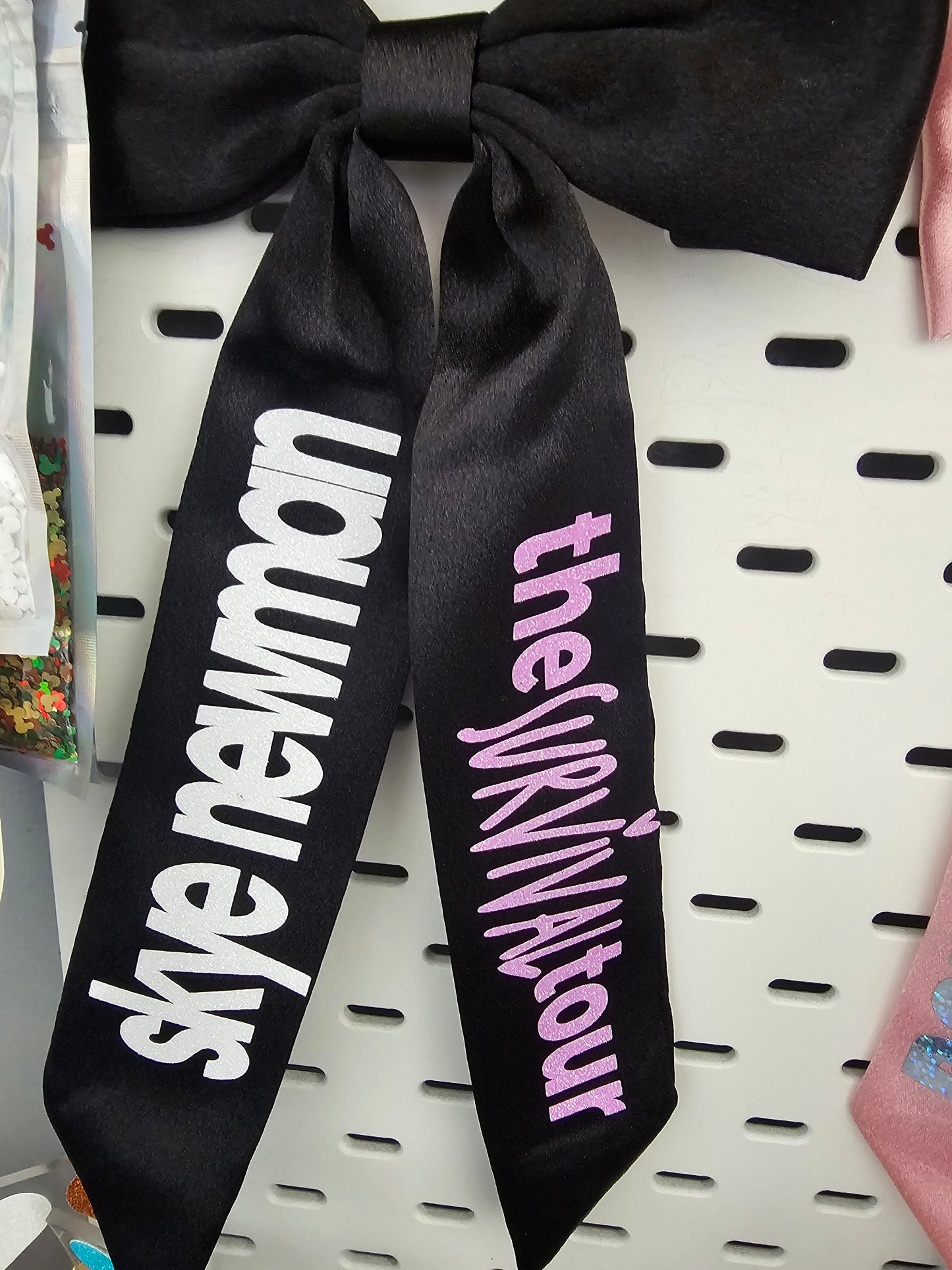 Skye Newman Concert Hair Bow