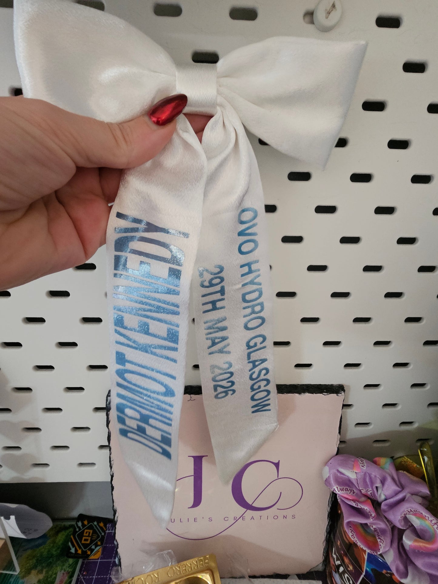 dermot kennedy concert hair bow