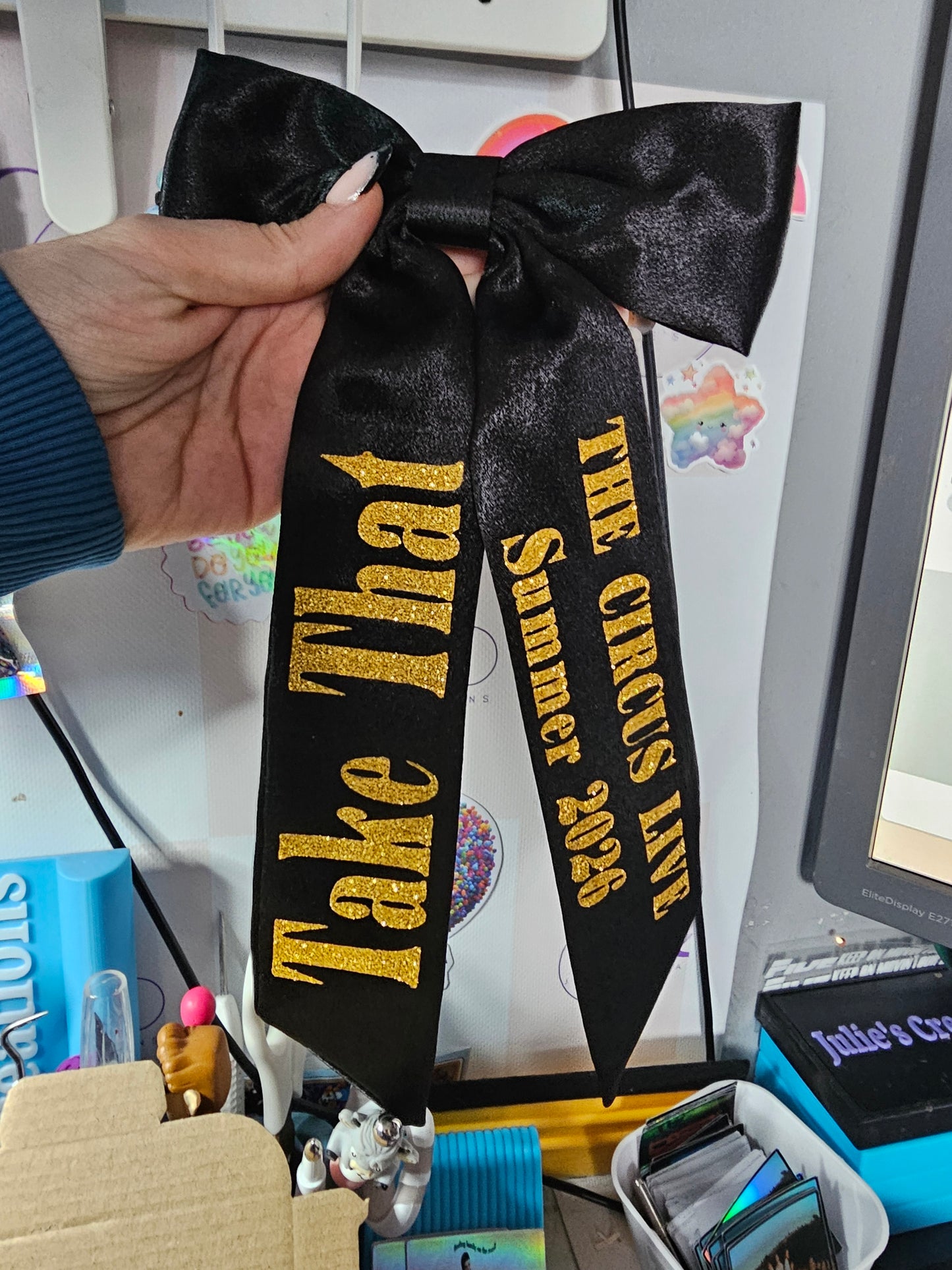 Take that the circus live 2026 concert hair bow